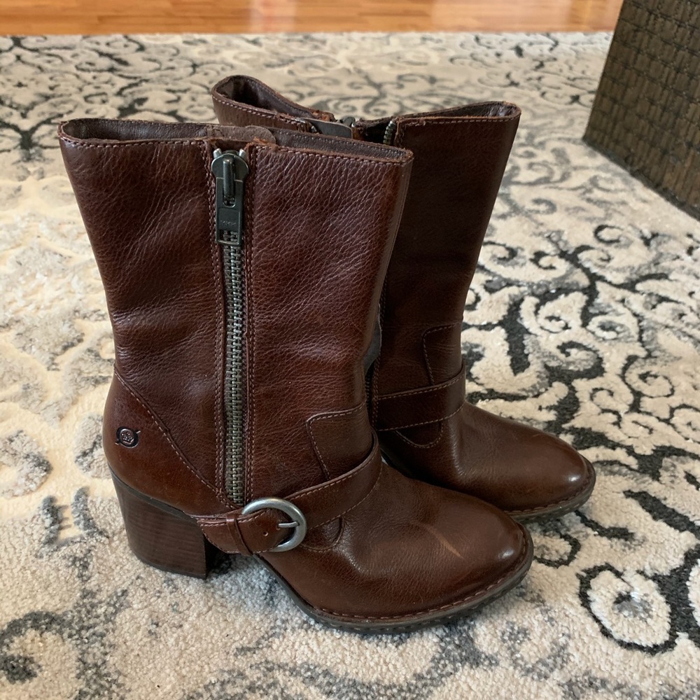 Born boots